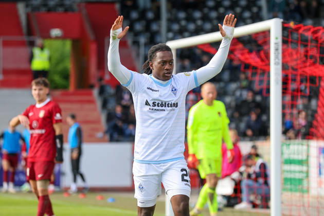 Nolan Muteba N Tumba (SV Waldhof Mannheim, 29) Fussball: 3. Liga, 8. Spieltag, SG Sonnenhof Großaspach vs. SV Waldhof Mannheim am 10.10.2026 in Aspach-Großaspach (WIRmachenDRUCK Arena), Deutschland Aspach-Großaspach WIRmachenDRUCK Arena Deutschland Copyright: xFranzxReindelx