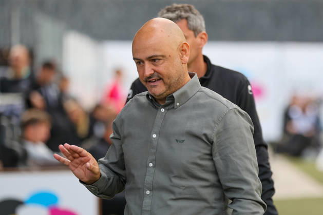 Rui Mota (Cheftrainer SV Waldhof Mannheim) Freude nach dem 1:5 Erfolg Fussball: 3. Liga, 8. Spieltag, SG Sonnenhof Großaspach vs. SV Waldhof Mannheim am 10.10.2026 in Aspach-Großaspach (WIRmachenDRUCK Arena), Deutschland Aspach-Großaspach WIRmachenDRUCK Arena Deutschland Copyright: xFranzxReindelx