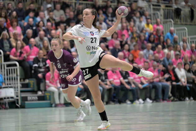 Julia Maidhof (SCM Ramnicu Valcea, 27) beim 7-Meter TusSies Metzingen vs. SCM Ramnicu Valcea, Handball, EHF, Europa Leauge Qualifikation Rueckspiel, Saison 2026 2027, 10.10.2026 TusSies Metzingen vs. SCM Ramnicu Valcea, Handball, EHF, Europa Leauge Qualifikation Rueckspiel, Saison 2026 2027, 10.10.2026 Metzingen Copyright: xEibner-Pressefotox EP_TBR