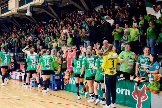 Fuechse Berlin jubeln ueber Unentschieden, GER, 2. Handball - Bundesliga Frauen, Fuechse Berlin vs. SG Nuertingen-Zizishausen, Saison 2026 27, 5. Spieltag, 10.10.2026 GER, 2. Handball - Bundesliga Frauen, Fuechse Berlin vs. SG Nuertingen-Zizishausen, Saison 2026 27, 5. Spieltag, 10.10.2026 Berlin Copyright: xEibner-Pressefotox xClaudiusxRauchx EP_CRH