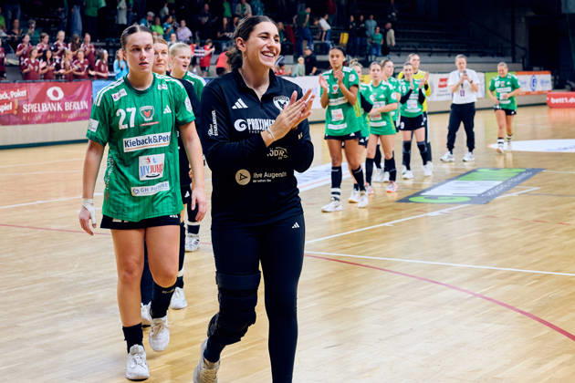Fuechse Berlin jubeln ueber Unentschieden, GER, 2. Handball - Bundesliga Frauen, Fuechse Berlin vs. SG Nuertingen-Zizishausen, Saison 2026 27, 5. Spieltag, 10.10.2026 GER, 2. Handball - Bundesliga Frauen, Fuechse Berlin vs. SG Nuertingen-Zizishausen, Saison 2026 27, 5. Spieltag, 10.10.2026 Berlin Copyright: xEibner-Pressefotox xClaudiusxRauchx EP_CRH