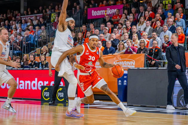 1. Basketball Bundesliga, easyCredit BBL, Saison 2026 2027, Herren, Hauptrunde, 5. Spieltag, 10.10.2026, RASTA Vechta - ratiopharm ulm Nelson Weidemann ( 30 - RASTA Vechta) in Aktion Vechta RASTA Dome Niedersachsen Deutschland