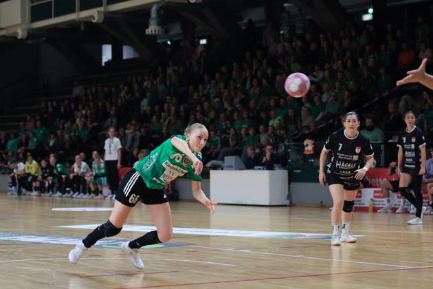 2026_10_10, Reinickendorfer Füchse Frauen-SG Nürtingen-Zizishausen, 5. Spieltag , 2. Bundesliga ,HBF,Handball, Sömmeringhalle Alissa Katarina Werle (Reinickendorfer Füchse Frauen, 66) beim Sieben-Meter Berlin Berlin Germany