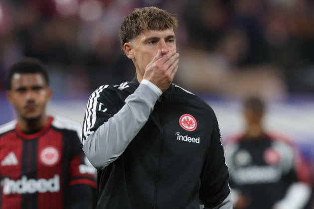 10.10.2026, xtgx, Fussball 1.Bundesliga, RB Leipzig - Eintracht Frankfurt v.l. Robin Koch (Eintracht Frankfurt) Enttäuscht, traurig, frustriert, ratlos, (DFL DFB REGULATIONS PROHIBIT ANY USE OF PHOTOGRAPHS as IMAGE SEQUENCES and or QUASI-VIDEO) Leipzig