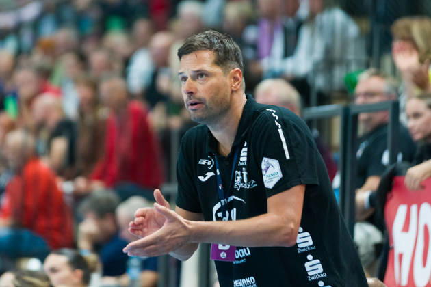 Trainer Norman Rentsch (Zwickau), SV Union Halle-Neustadt vs. BSV Sachsen Zwickau, Handball Bundesliga Frauen, 1. Bundesliga 5. Spieltag Saison 2026 27, 10.10.2026 Halle SWH Arena Sachsen-Anhalt Deutschland