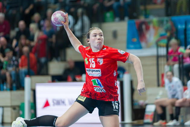 Fabienne Büch (Halle, 15), Siebenmeter, SV Union Halle-Neustadt vs. BSV Sachsen Zwickau, Handball Bundesliga Frauen, 1. Bundesliga 5. Spieltag Saison 2026 27, 10.10.2026 Halle SWH Arena Sachsen-Anhalt Deutschland
