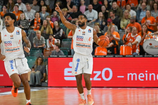 Marvin Heckel (ratiopharm Ulm, 47) am Ball RASTA Vechta vs. ratiopharm Ulm, easyCredit Basketball Bundesliga, 5. Spieltag, Saison 2026 2027, 10.10.2026, RASTA Vechta vs. ratiopharm Ulm, easyCredit Basketball Bundesliga, 5. Spieltag, Saison 2026 2027, 10.10.2026 Vechta Copyright: xEibner-Pressefoto RobertxGertzenx EP_RGN