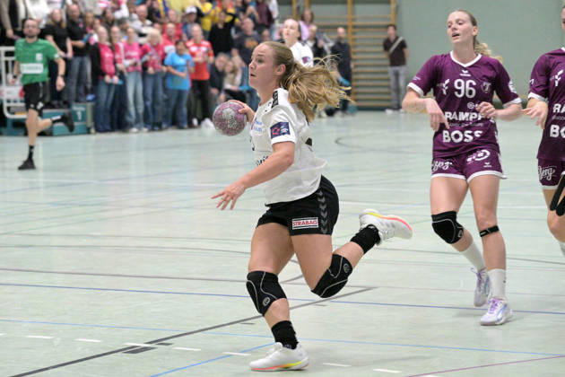 Zoe Sprengers (SCM Ramnicu Valcea, 19) beim Torwurf TusSies Metzingen vs. SCM Ramnicu Valcea, Handball, EHF, Europa Leauge Qualifikation Rueckspiel, Saison 2026 2027, 10.10.2026 TusSies Metzingen vs. SCM Ramnicu Valcea, Handball, EHF, Europa Leauge Qualifikation Rueckspiel, Saison 2026 2027, 10.10.2026 Metzingen Copyright: xEibner-Pressefotox EP_TBR