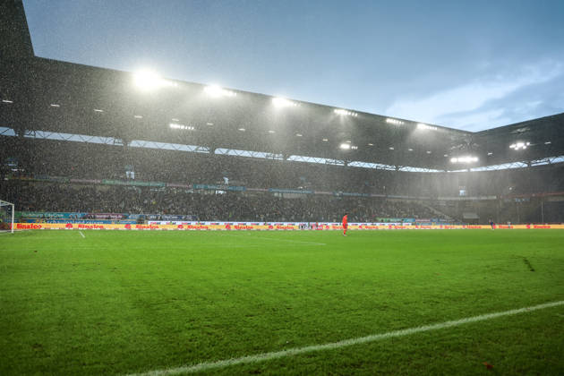 Fussball, 3.Liga Saison 2026 2027 8.Spieltag MSV Duisburg - TSG 1899 Hoffenheim II 10.10.2026, schauinsland-reisen-arena Das Stadion beim Spiel im Regen Duisburg schauinsland-reisen-arena Nordrhein-Westfalen Deutschland
