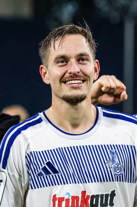Fussball, 3.Liga Saison 2026 2027 8.Spieltag MSV Duisburg - TSG 1899 Hoffenheim II 10.10.2026, schauinsland-reisen-arena Aljaz Casar (MSV Duisburg, 8) Duisburg schauinsland-reisen-arena Nordrhein-Westfalen Deutschland