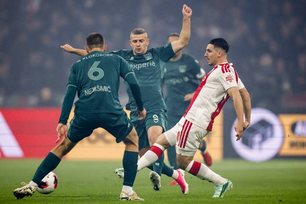 AMSTERDAM - (lr) Darko NejaÅ¡miÄ‡ of NEC Nijmegen, Bryan Linssen of NEC Nijmegen, Oscar Gloukh of Ajax during the Dutch Eredivisie match between AFC Ajax and NEC Nijmegen at the Johan Cruijff ArenA on October 10, 2026 in Amsterdam, the Netherlands. MAURICE VAN STEEN ANP Eredivisie 2026 27 xVIxANPxSportx xxANPxIVx 572057564 originalFilename: 572057564.jpg