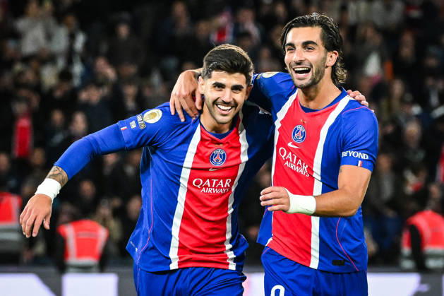 October 10, 2026, Paris, France, France: Lucas BERALDO of PSG celebrate his goal his Ferran TORRES of PSG during the Ligue 1 match between Paris Saint-Germain (PSG) and Le Mans FC at Parc des Princes Stadium on October 10, 2026 in Paris, France. Paris France - ZUMAm308 20261010_zsp_m308_003 Copyright: xMatthieuxMirvillex
