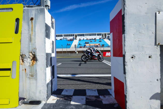 World Superbikes Estoril Round 2026 - Day 2 Miguel Oliveira of Portugal rides for the ROKiT BMW Motorrad WorldSBK Team during the 2026 World Superbike Estoril Round at Circuito do Estoril in Cascais, Portugal, on October 10, 2026. Estoril Lisboa Portugal  Copyright: xMiguelxReisx originalFilename:reis-notitle261010_nptl8.jpg