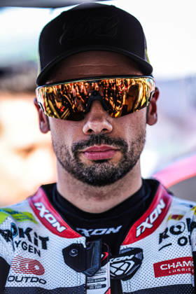 World Superbikes Estoril Round 2026 - Day 2 Miguel Oliveira of Portugal rides for the ROKiT BMW Motorrad WorldSBK Team before the race during the 2026 World Superbike Estoril Round at Circuito do Estoril in Cascais, Portugal, on October 10, 2026. Estoril Lisboa Portugal  Copyright: xMiguelxReisx originalFilename:reis-notitle261010_npkih.jpg