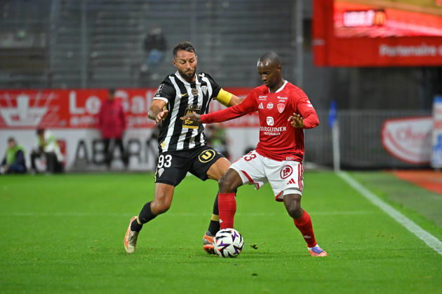 Stade Brestois 29 v Angers SCO - Ligue 1 McDonald s 2026 2027 Kamory DOUMBIA of Stade Brestois 29 and Haris Belkebla of Angers during Ligue 1 McDonald s match between Brest and Angers at Stade Francis-Le Ble on October 10, 2026 in Brest, France. Brest France  Copyright: xIconxSportx 776573329