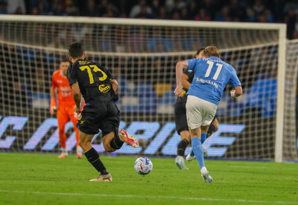 October 10, 2026, Napoli, Campania, ITALIA: Kevi De Bruyne of SSC Napoli during the 2026 27 Serie A match between SSC Napoli and FC Frosinone, played on October 10, 2026, at the Stadio Diego Armando Maradona in Naples Napoli ITALIA - ZUMAs236 20261010_aap_s236_045 Copyright: xFabioxSassox