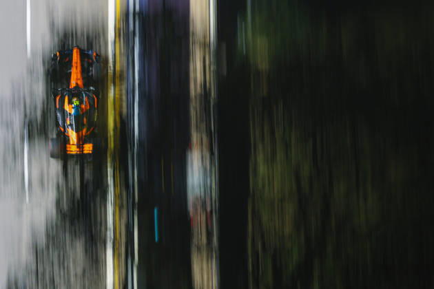 FORMULE 1 : Grand Prix de Singapour - 10 10 2026 1 Lando Norris (GBR) McLaren Mastercard F1 Team (GBR) MCL40A Mercedes, during the 2026 Formula Singapore Grand Prix, 17th round of the 2026 Formula 1 World Championship, WM, Weltmeisterschaft taking place from October 09 to 11, 2026 on the Marina Bay Street circuit, in Singapore (SGP) SINGAPORESingapore  Copyright: xMPSxAGENCYx