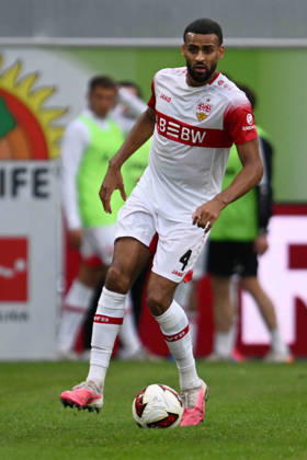 Paderborn, Home-Deluxe-Arena, 10.10.26, GER, Herren, 1.Bundesliga, Saison 2026-2027, SC Paderborn 07 - VfB Stuttgart Bild: Josha VAGNOMAN (Stuttgart) DFL regulations prohibit any use of photographs as image sequences and or quasi-video. Nordrhein-Westfalen Deutschland