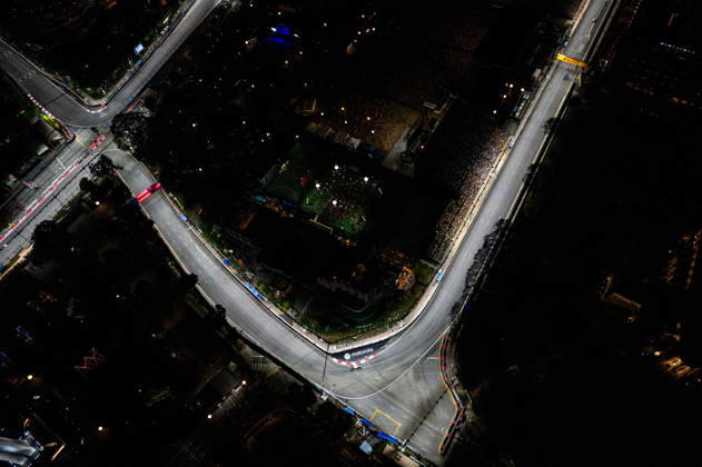 F1 - SINGAPORE GRAND PRIX 2026 41 LINDBLAD Arvid (gbr), Visa Cash App RB F1 Team VCARB03, action during the 2026 Formula 1 Singapore Grand Prix, 17th round of the 2026 Formula One World Championship, WM, Weltmeisterschaft from October 9 to 11, 2026 on the Marina Bay Street Circuit, in Singapore, Singapore - SingaporeSingapore Copyright: xALBERTOxVIMERCATIx