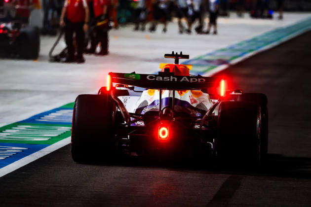 F1 - SINGAPORE GRAND PRIX 2026 41 LINDBLAD Arvid (gbr), Visa Cash App RB F1 Team VCARB03, action during the 2026 Formula 1 Singapore Grand Prix, 17th round of the 2026 Formula One World Championship, WM, Weltmeisterschaft from October 9 to 11, 2026 on the Marina Bay Street Circuit, in Singapore, Singapore - SingaporeSingapore Copyright: xFLORENTxGOODENx