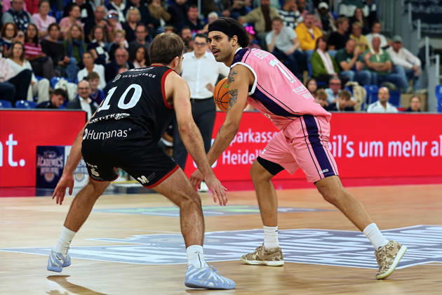 v. li. im Zweikampf, Sebastian Brach (SBB Baskets Wolmirstedt, 10),Erol Ersek (MLP Academics Heidelberg, 11) GER BBL MLP Academics Heidelberg - SBB Baskets Wolmirstedt Basketball Barmer 2.Basketball Bundesliga ProA 4.Spieltag Saison 2026 2027 10.10.2026 GER MLP Academics Heidelberg - SBB Baskets Wolmirstedt, Basketball Barmer 2.Basketball Bundesliga ProA 4.Spieltag Saison 2026 2027 10.10.2026 Heidelberg Copyright: xEibner-Pressefoto JoergxHirschx EP_JHH