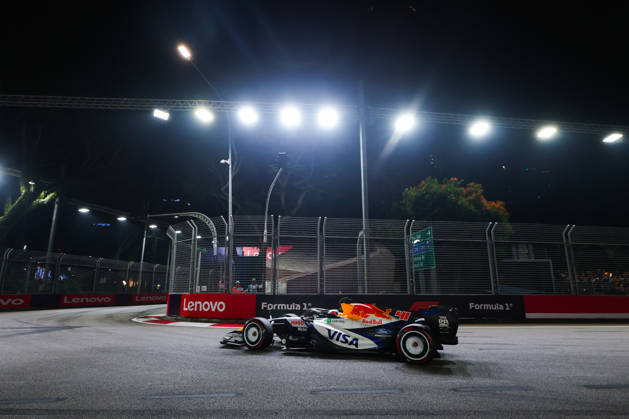 F1 - SINGAPORE GRAND PRIX 2026 41 LINDBLAD Arvid (gbr), Visa Cash App RB F1 Team VCARB03, action during the 2026 Formula 1 Singapore Grand Prix, 17th round of the 2026 Formula One World Championship, WM, Weltmeisterschaft from October 9 to 11, 2026 on the Marina Bay Street Circuit, in Singapore, Singapore - SingaporeSingapore Copyright: xANTONINxVINCENTx