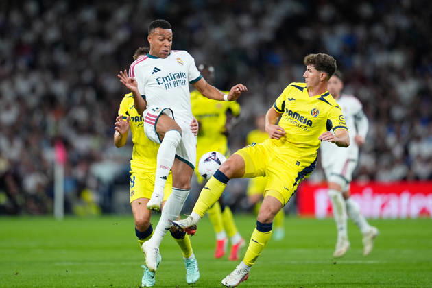 October 10, 2026, Madrid, Madrid, Spain: Kylian Mbappe of Real Madrid CF and Pau Navarro of Villarreal CF compete for the ball during the Spanish League, LaLiga EA Sports, football match between Real Madrid and Villarreal CF at Bernabeu stadium on October 10, 2026, in Madrid, Spain. Madrid Spain - ZUMAa181 20261010_zaa_a181_198 Copyright: xDennisxAgyemanx