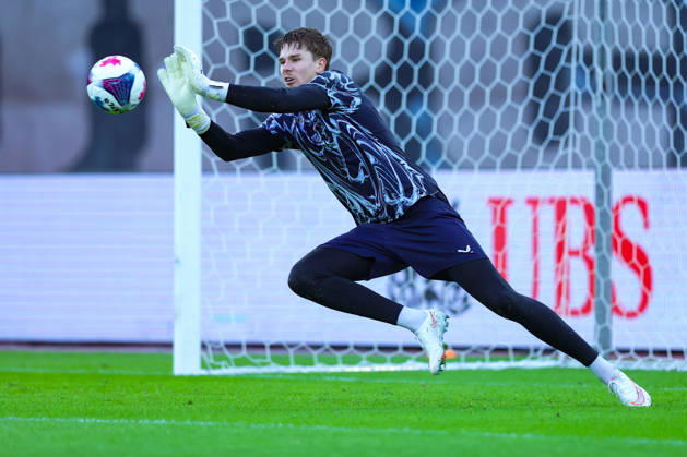 FC Zürich gegen FC Thun Brack Super League 10. Oktober 2026 Silas Huber (1, FC Zürich) beim Warm-Up des Fussballspiels der Brack Super League, FC Zürich gegen FC Thun, 10. Oktober 2026, Stadion Letzigrund, Zürich, Schweiz. Zürich Stadion Letzigrund Zürich Schweiz