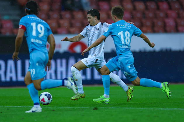 FC Zürich gegen FC Thun Brack Super League 10. Oktober 2026 Kevin Spadanuda (17, FC Zürich) während des Fussballspiels der Brack Super League, FC Zürich gegen FC Thun, 10. Oktober 2026, Stadion Letzigrund, Zürich, Schweiz. Zürich Stadion Letzigrund Zürich Schweiz