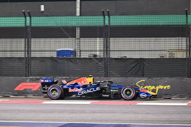 Marina Bay Street Circuit Singapore, Marina Bay Street Circuit - 10 10 2026: Isack Hadjar from France, driving the (6) Oracle Red Bull Racing RB22 Red Bull Ford during the Formula 1 Singapore Grand Prix - Saturday - Qualifying at Marina Bay Street Circuit on 10 10 2026 in Singapore. (Marco Talluto Alessio Morgese SPP) Copyright: xMarcoxTallutox xAlessioxMorgesex xSPPx spp-en-MaTaAlMo-20261010_SPP_AlessioMorgese_0026