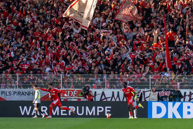 Deutschland: Fussball 1. Bundesliga, 5. Spieltag 2026 2027, 1.FC Union Berlin - SV Elversberg am 10.10.2026 in Berlin (Stadion An der Alten Försterei): Tor zum 1:0 Livan Burcu (1. FC Union Berlin, 9) Jubel, Freude, Torjubel, Emotionen Copyright: xSvenxHeidmannx