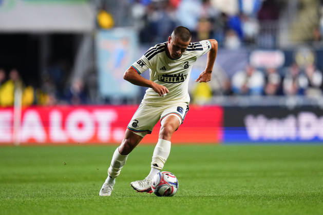 October 10, 2026: Philadelphia Union Midfielder Cavan Sullivan (6) passes the ball during the first half of an MLS, Fussball Herren, USA match against Real Salt Lake at Subaru Park in Chester, Pennsylvania. CSM Chester United States of America - ZUMAc04_ 20261010_zma_c04_270 Copyright: xKylexRoddenx