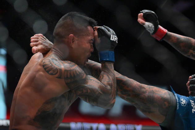 October 10, 2026, Las Vegas, Nevada, USA: ANDRE FILI defeats KAI KAMAKA III by KO, Round 2, :22 during UFC Fight Night night the Meta APEX in Las Vegas. Las Vegas USA - ZUMAo117 20261010_zsp_o117_002 Copyright: xMikaelxOnax