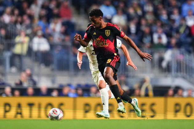 October 10, 2026: Real Salt Lake Forward Morgan Guilavogui (9) controls the ball during the second half of an MLS, Fussball Herren, USA match against the Philadelphia Union at Subaru Park in Chester, Pennsylvania. CSM Chester United States of America - ZUMAc04_ 20261010_zma_c04_280 Copyright: xKylexRoddenx
