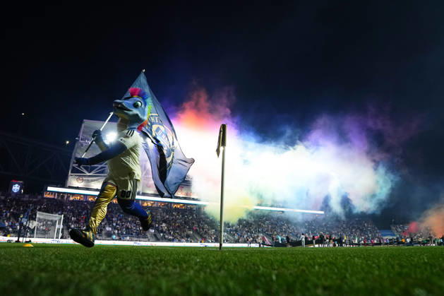 October 10, 2026: Philadelphia Union mascot Phang runs on the field prior to an MLS, Fussball Herren, USA match between the Philadelphia Union and Real Salt Lake at Subaru Park in Chester, Pennsylvania. CSM Chester United States of America - ZUMAc04_ 20261010_zma_c04_337 Copyright: xKylexRoddenx