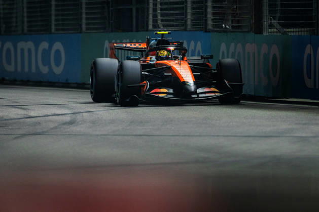 Marina Bay Street Circuit, Singapore, Singapore. 10.October.2026; Lando Norris of Great Britain and McLaren Mastercard F1 Team during qualifying Formula One Singapore Grand Prix  aflo_354967729 JayxHiranox