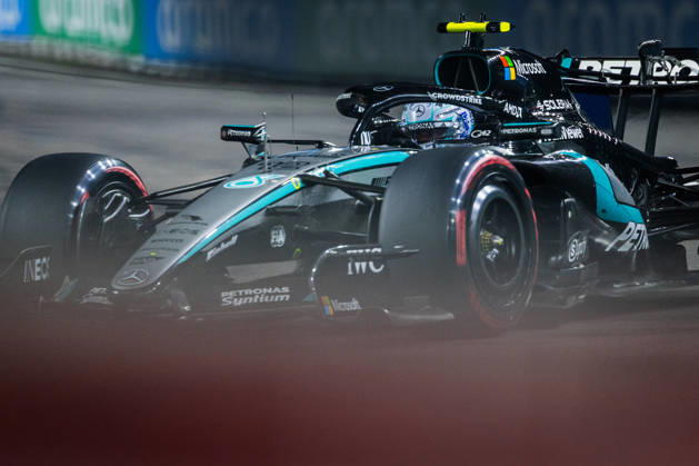 Marina Bay Street Circuit, Singapore, Singapore. 10.October.2026; Andrea Kimi Antonelli of Italy and Mercedes-AMG PETRONAS F1 Team during qualifying Formula One Singapore Grand Prix  aflo_354967798 JayxHiranox