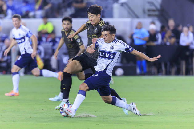 October 10, 2026, Los Angeles, California, USA: Son Heung-Min 7 of the Los Angeles Football Club and Andres Cubas 20 of the Vancouver Whitecaps struggle for possession of the ball during their regular season MLS, Fussball Herren, USA game on Saturday October 10, 2026 at the BMO Stadium in Los Angeles, California. ARIANA RUIZ PI Los Angeles USA - ZUMAp124 20261010_zaa_p124_008 Copyright: xArianaxRuizx