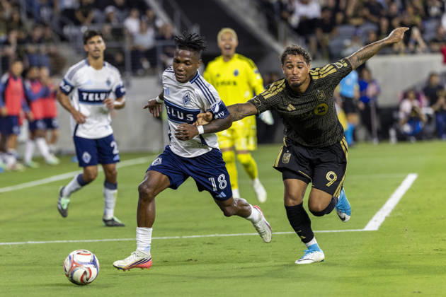 October 10, 2026, Los Angeles, California, USA: Vancouver Whitecaps right wing back Edier Ocampo (18) and Los Angeles FC right midfielder Armindo Sieb (9)vie for the ball during a MLS, Fussball Herren, USA soccer game on Saturday, Oct. 10, 2026 in Los Angeles. Los Angeles USA - ZUMAc68_ 20261010_zaf_c68_059 Copyright: xRingoxChiux
