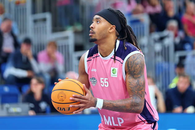 Frank Champion (MLP Academics Heidelberg, 55) Freiwurf auf den Korb. GER BBL MLP Academics Heidelberg - SBB Baskets Wolmirstedt Basketball Barmer 2.Basketball Bundesliga ProA 4.Spieltag Saison 2026 2027 10.10.2026 GER MLP Academics Heidelberg - SBB Baskets Wolmirstedt, Basketball Barmer 2.Basketball Bundesliga ProA 4.Spieltag Saison 2026 2027 10.10.2026 Heidelberg Copyright: xEibner-Pressefoto JoergxHirschx EP_JHH