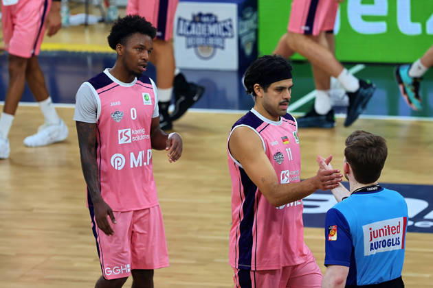 MLP Academic Heidelberg enttaeuscht auf dem Spielfeld nach dem verlorenem Spiel. GER BBL MLP Academics Heidelberg - SBB Baskets Wolmirstedt Basketball Barmer 2.Basketball Bundesliga ProA 4.Spieltag Saison 2026 2027 10.10.2026 GER MLP Academics Heidelberg - SBB Baskets Wolmirstedt, Basketball Barmer 2.Basketball Bundesliga ProA 4.Spieltag Saison 2026 2027 10.10.2026 Heidelberg Copyright: xEibner-Pressefoto JoergxHirschx EP_JHH