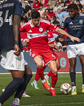 Chicago Fire FC V New York City FC - MLS, Fussball Herren, USA - October 10, 2026 Robert Lewandowski ( 9) of Chicago Fire FC is in action during the match between Chicago Fire FC and New York City FC at Soldier Field Stadium in Chicago, United States, on October 10, 2026. Chicago IL United States  Copyright: xRichardxNicholsx originalFilename:nichols-chicagof261010_np4sa.jpg