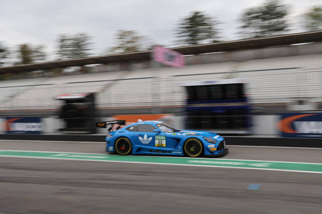 Hockenheim, Deutschland 09.- 11. Oktober 2026: DTM - 2026 - Saisonfinale - Hockenheimring - Sonntag Qualifikation 2 Im Bild: Lucas Auer (AUT 22) in der Boxengasse Pitlane Hockenheimring Baden Württemberg Copyright: xFotostandx xFWMEDIAx