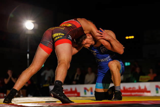 DRB BIRTAT Bundesliga, 6. Wettkampftag, ASV Mainz 88 - KG Baienfurt Ravensburg, Mainz, 10.10.2026 Kampf zwischen John Keterling (rot, ASV Mainz 88) Norik Harutyunyan (blau, KG Baienfurt Ravensburg), Freistil bis 61 kg DRB BIRTAT Bundesliga, 6. Wettkampftag, ASV Mainz 88 - KG Baienfurt Ravensburg, Sporthalle am großen Sand, Mainz, 10.10.2026 Copyright: xBEAUTIFULxSPORTS Hahnex