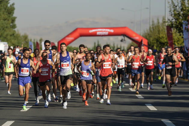 Presidential Run in Ankara ANKARA, TURKIYE - OCTOBER 11: Participants take part in the Presidential Run, organized by the Turkish Athletics Federation, in Ankara, Turkiye, on October 11, 2026. Osmancan Gurdogan Anadolu Ankara Turkey. Editorial use only. Please get in touch for any other usage.  Copyright: x2026xAnadoluxOsmancanxGurdoganx