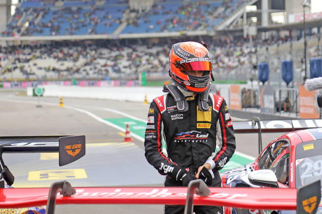 Hockenheim, Deutschland 09.- 11. Oktober 2026: DTM - 2026 - Saisonfinale - Hockenheimring Qualifying Sonntag Im Bild: Bastian Buus (DNK) Pole Position fuer DTM Finalrennen in Hockenheim Hockenheimring Baden Württemberg Copyright: xFotostandx xHorstxBernhardtx