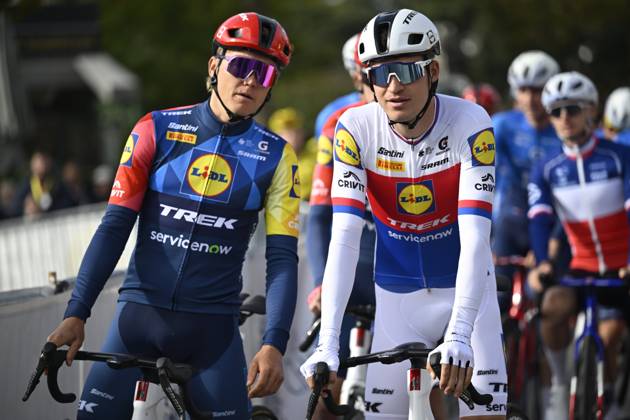 Paris Tours 2026 Cycling Race TOURS, FRANCE - OCTOBER 11 : Skuijns Toms (LAT) of Lidl - Trek, Vacek Mathias (CZE) of Lidl - Trek during the 120th edition of Paris Tours an UCI ProSeries 1.Pro one day cycling road race for Men Elite of 216.2 km with start in Chartres and finish in Tours on October 11, 2026 in Tours, France, 11 10 2026 ( Motordriver Guy De Vuyst - Tours France  Copyright: xNicoxVereeckenx