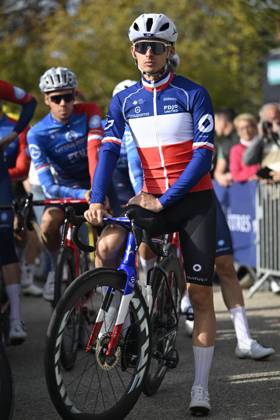 Paris Tours 2026 Cycling Race TOURS, FRANCE - OCTOBER 11 : Gregoire Romain (FRA) of Groupama - FDJ United during the 120th edition of Paris Tours an UCI ProSeries 1.Pro one day cycling road race for Men Elite of 216.2 km with start in Chartres and finish in Tours on October 11, 2026 in Tours, France, 11 10 2026 ( Motordriver Guy De Vuyst - Tours France  Copyright: xNicoxVereeckenx