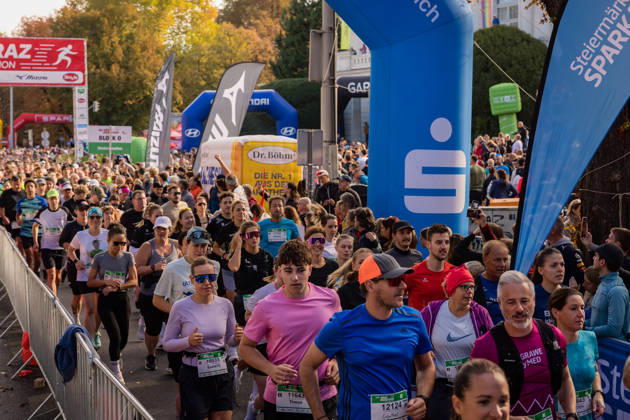 RUNNING - Graz Marathon 2026 GRAZ,AUSTRIA,11.OCT.26 - RUNNING - Graz Marathon. Image shows the start of the quarter marathon.  GEPAxpictures xMatthiasxTrinkl