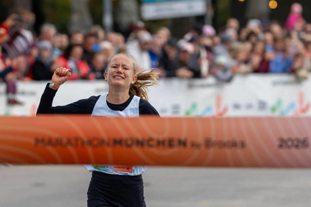 München Marathon 2026; München, 11.10.2026 Nina REUTER (GER Frankfurt Athletics) gewinnt in einer Zeit von 02:32:01 den München Marathon 2026. Die Vorjahressiegerin konnte ihrer Favorittenrolle gerecht werden. und feiert den zweiten Sieg in Folge; München, 11.10.2026 Copyright: xBEAUTIFULxSPORTS Kellererx